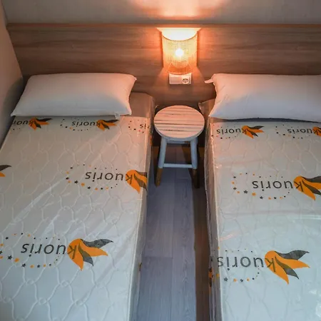 Càmping Village Camping *